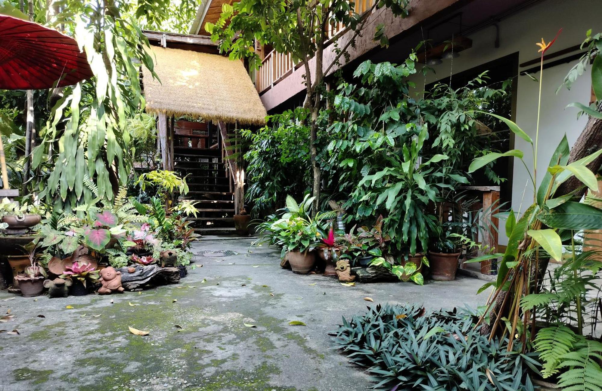 Aparthotel Oldy De Garden Chiang Mai Exterior foto